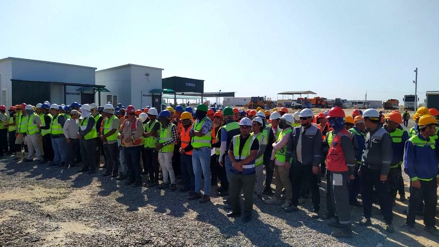 Site-wide safety briefing — all contractors, Nur Bukhara